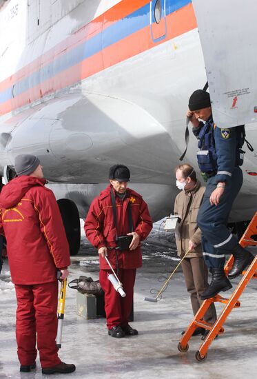 EMERCOM rescue team returns from Japan