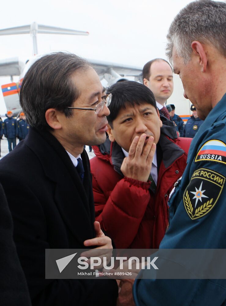 EMERCOM rescue team returns from Japan