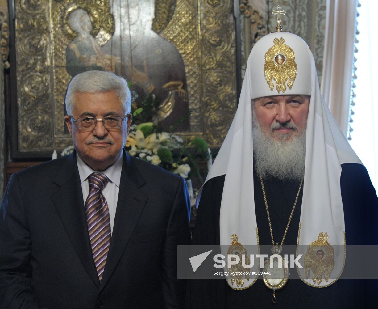 Patriarch Kirill meets with Mahmoud Abbas