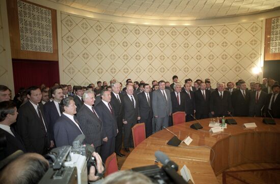 Heads of state after signing the CIS declaration