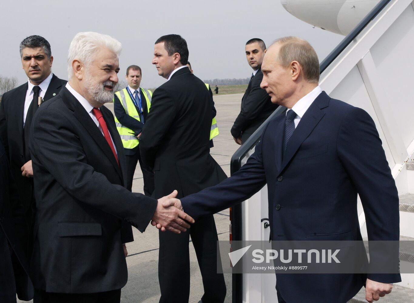 Vladimir Putin visits Serbia