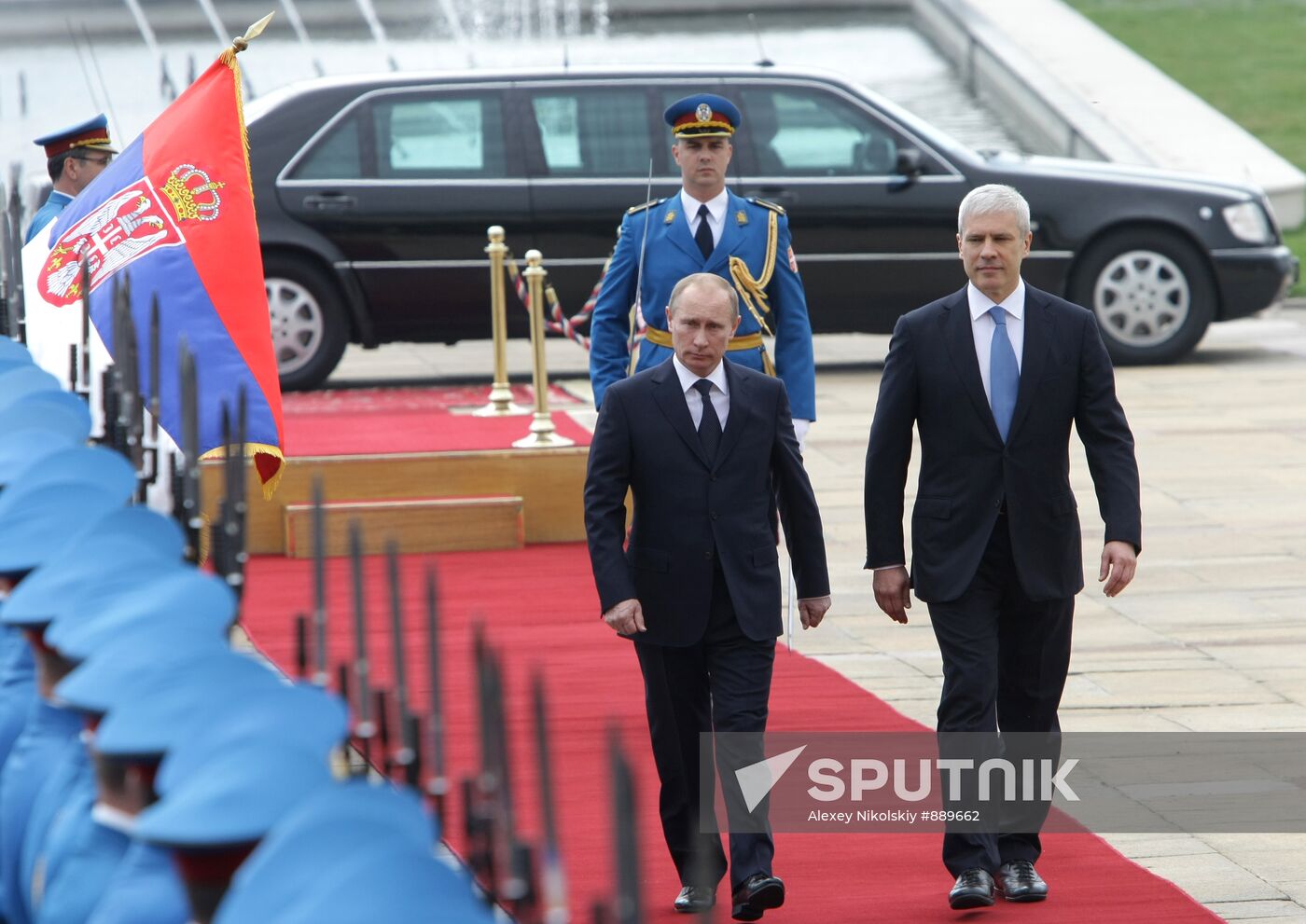 Vladimir Putin visits Serbia