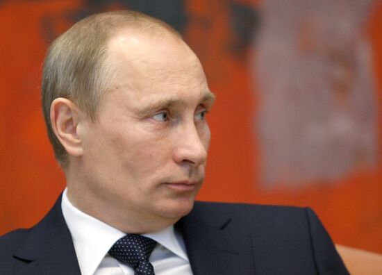 Vladimir Putin visits Serbia