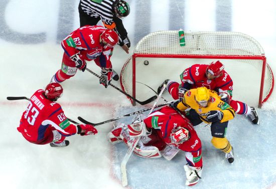 KHL: Lokomotiv Yaroslavl vs. Atlant Moscow Region
