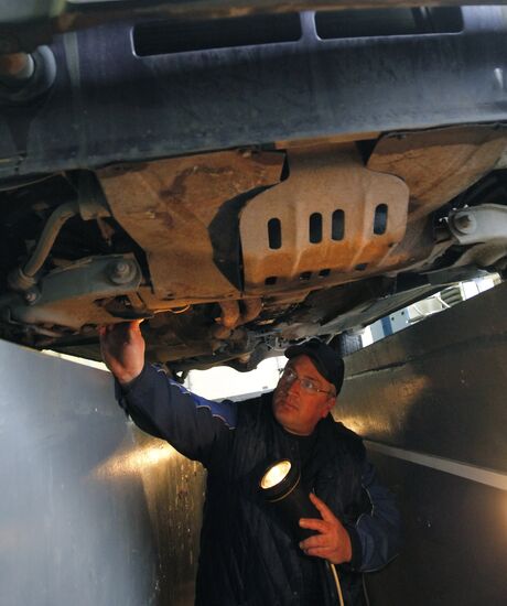 Technical inspection station