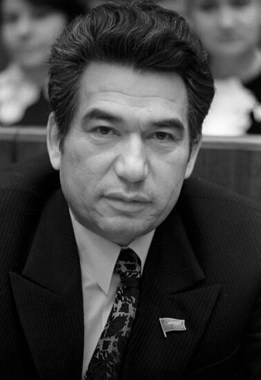 Writer Chingiz Aitmatov