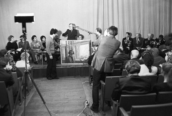 Artist Leonid Ptitsyn