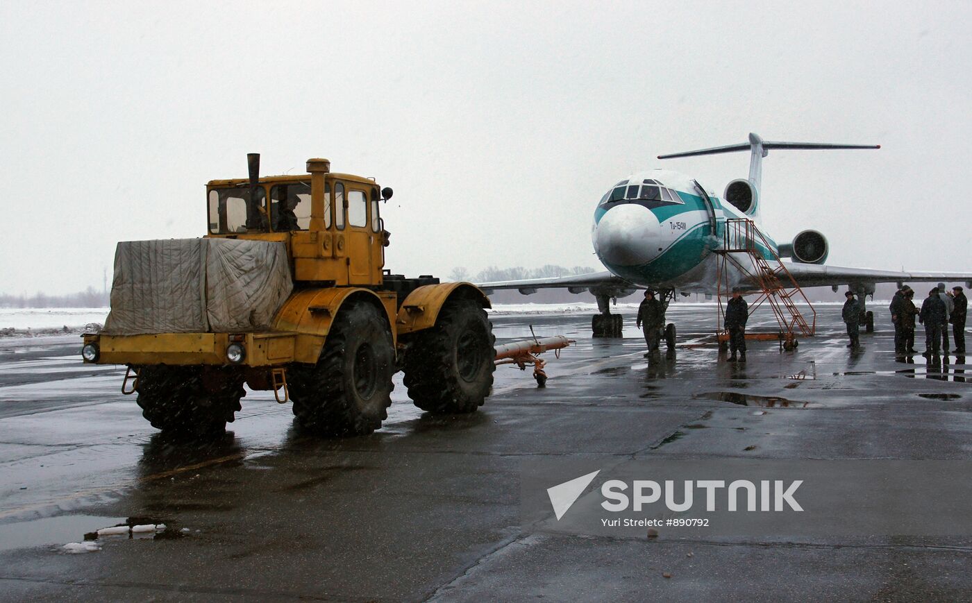 Tu-154 which made emergency landing in Komi arrives in Samara