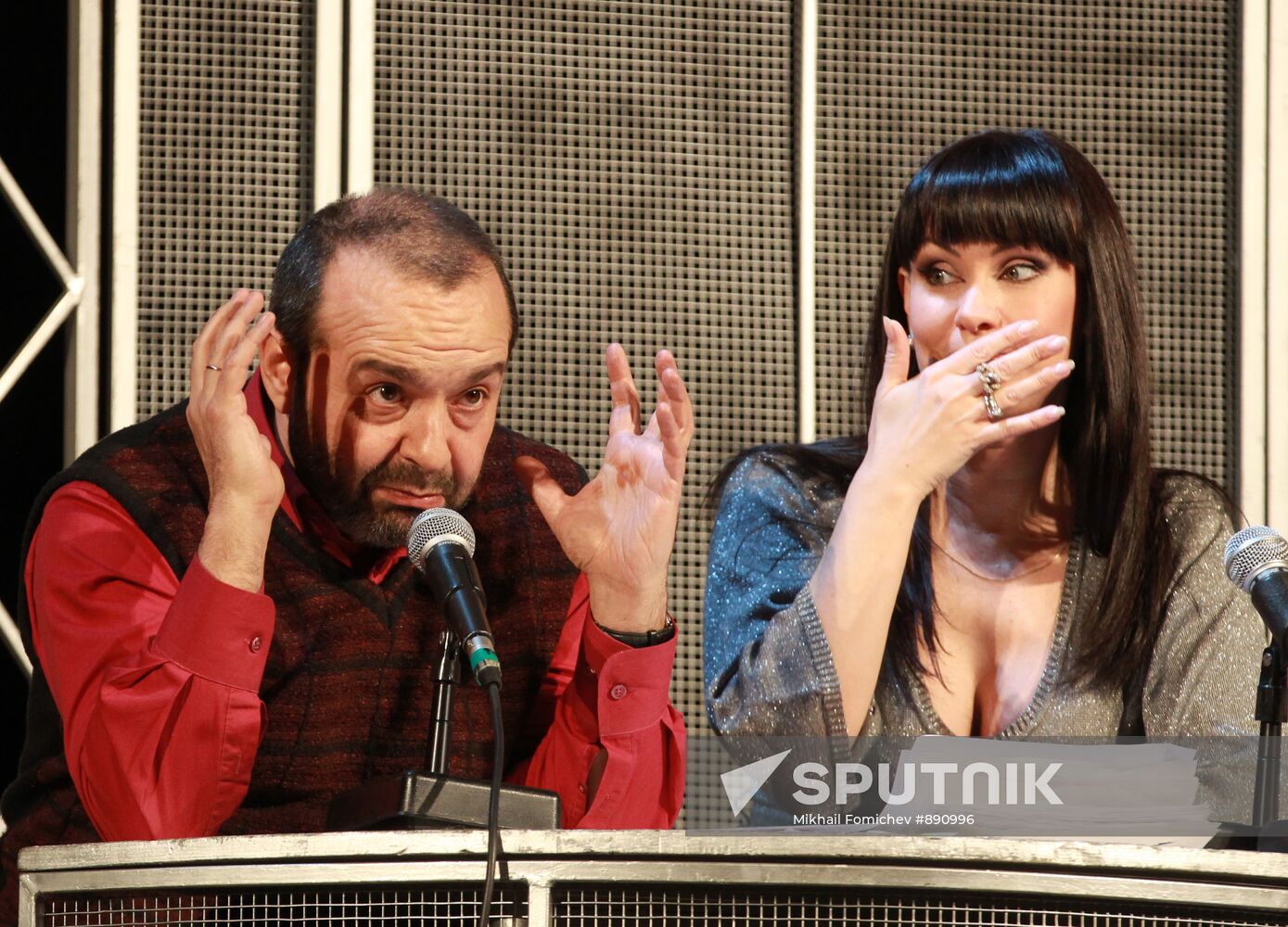 Viktor Shenderovich, Nonna Grishayeva