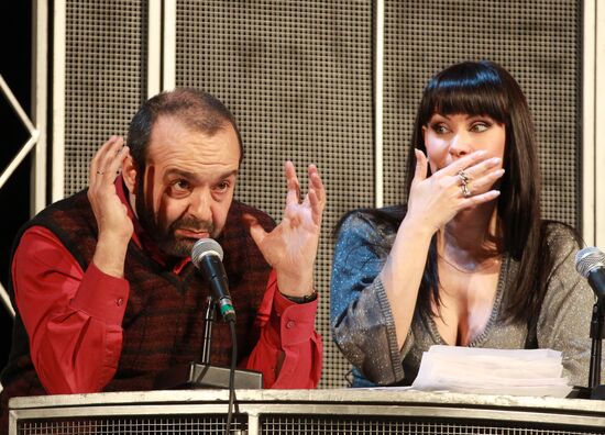 Viktor Shenderovich, Nonna Grishayeva