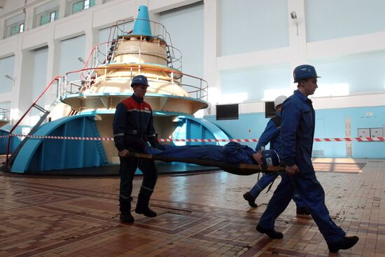 Anti-flood drills, Nizhne-Svir hydroelectric plant