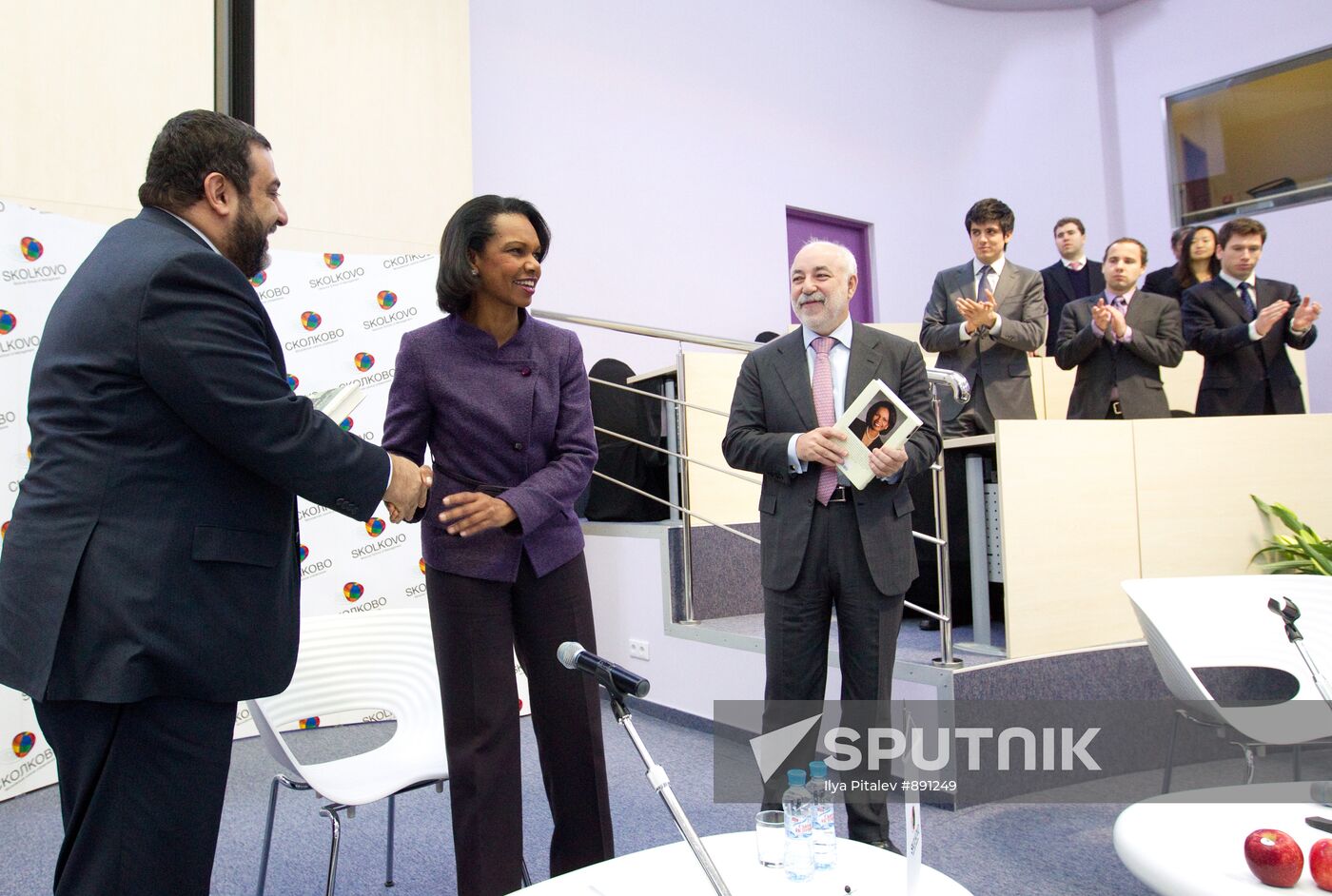Condoleezza Rice visits Skolkovo innovation center