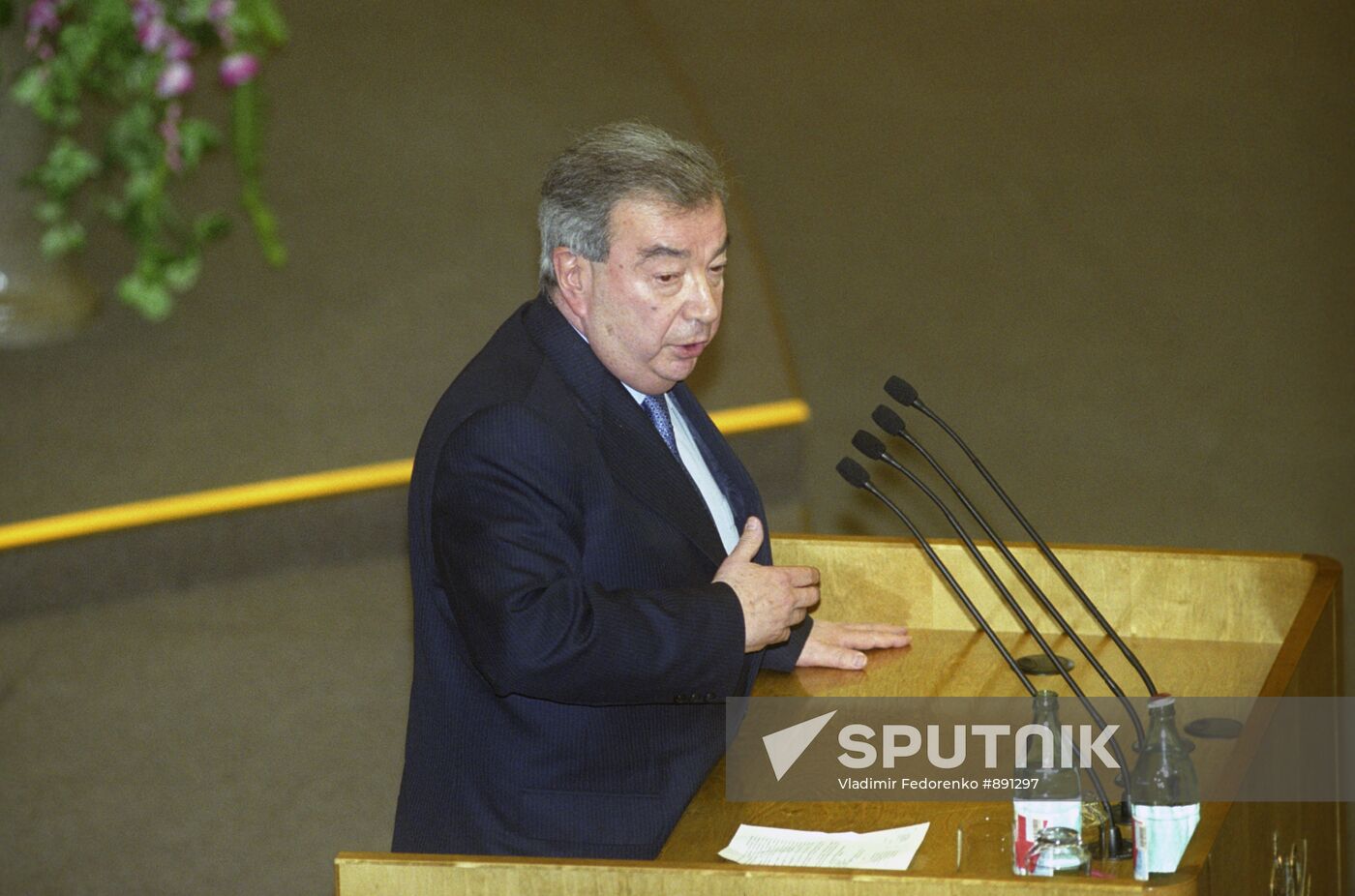 Leader of the Fatherland parliamentary party Yevgeny Primakov
