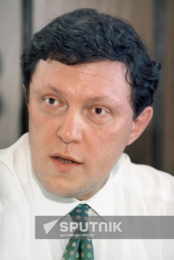 Leader of Yabloko parliamentary party Georgy Yavlinksy