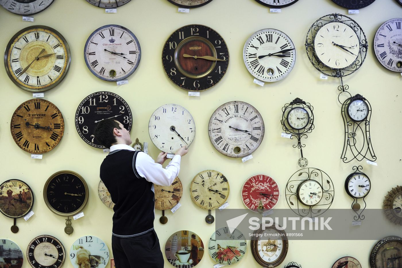 Clock store in St. Petersburg