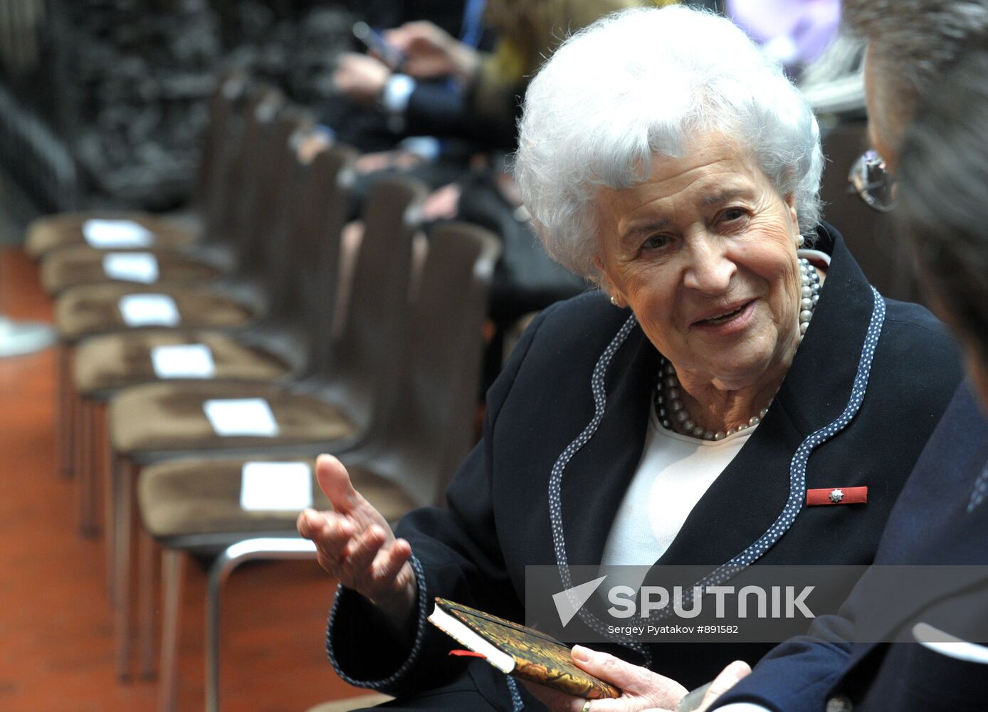 Irina Antonova