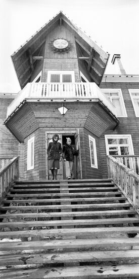 The Imandra holiday hotel for miners