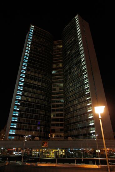 Moscow mayor's office building without illumination