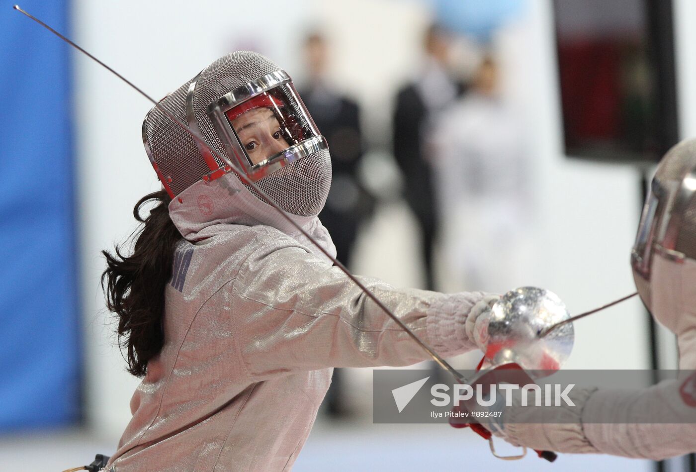 Viktoria Kovalyova and Ji Yeon Seo