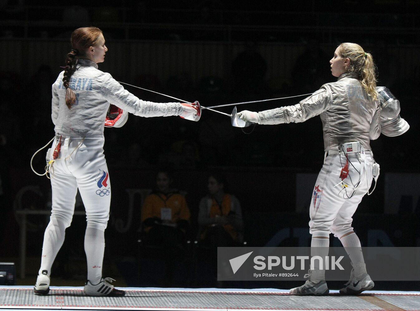 Sofia Velikaya and Mariel Zagunis