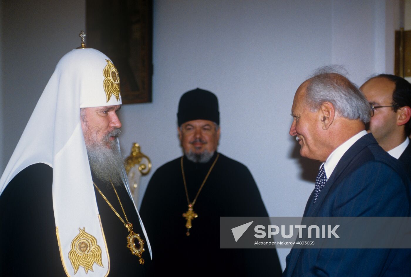 Alexy II, Arpad Göncz