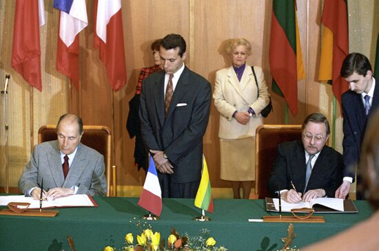 François Mitterrand and Vytautas Landsbergis
