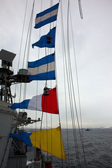 Antisubmarine BPK "Vice-Admiral Kulakov"