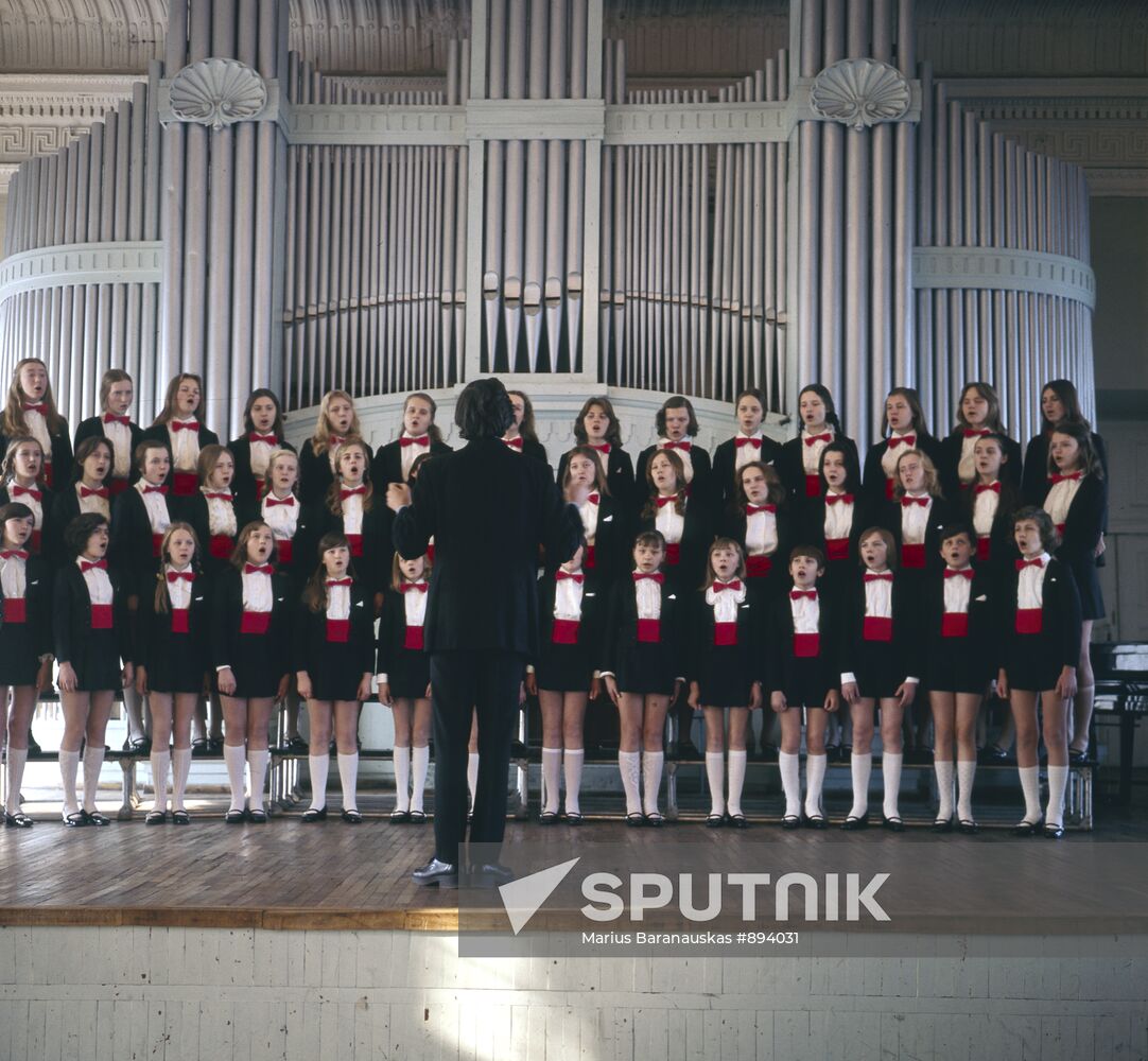 Čiurlionis Arts School choir