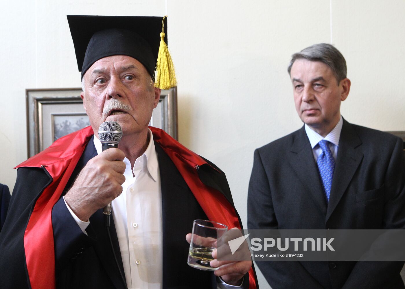 Stansilav Govorukhin, Alexander Avdeyev