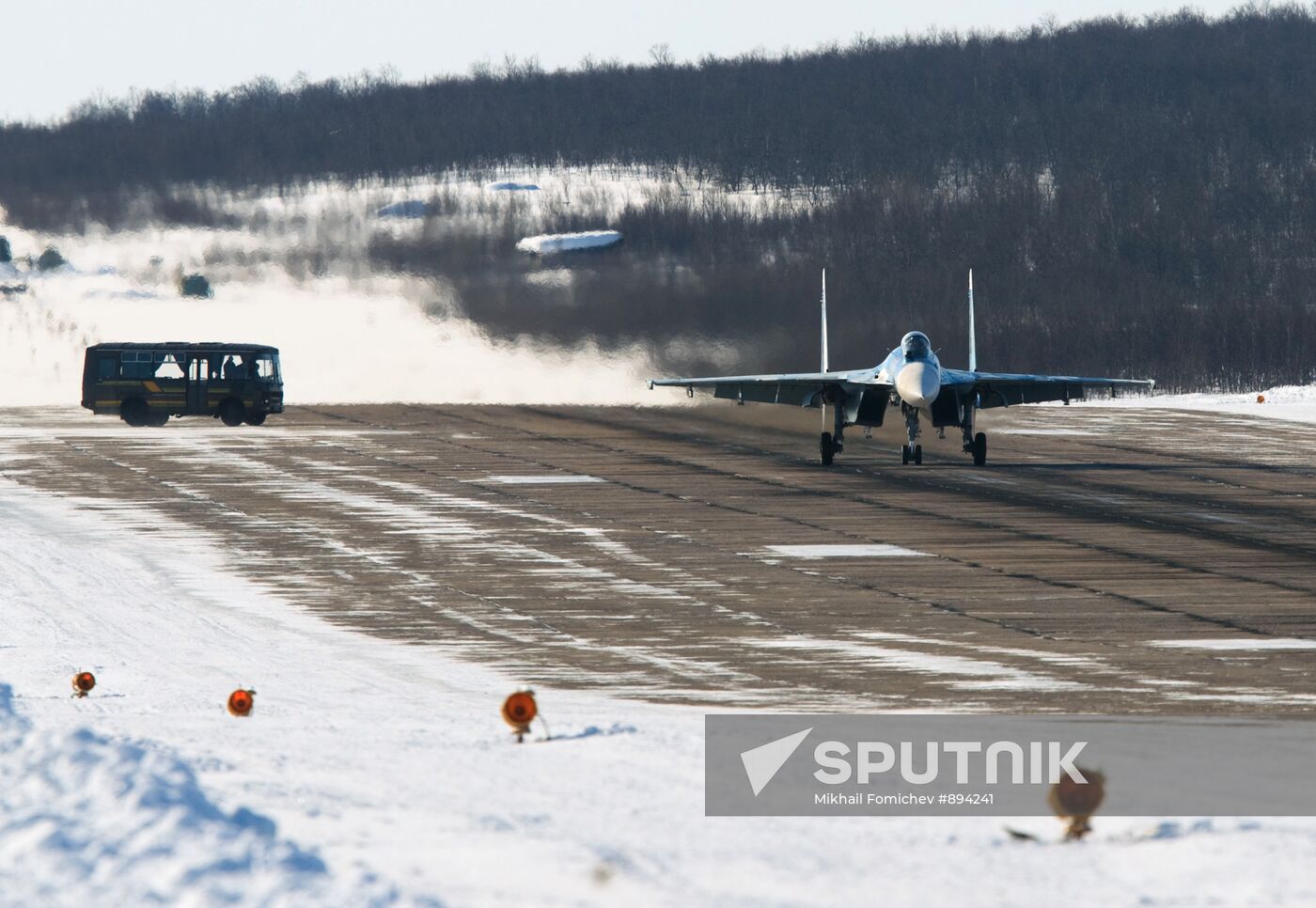 Training missions of Northern Fleet 279th fighter wing