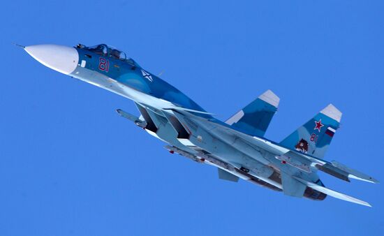 Training missions of Northern Fleet 279th fighter wing