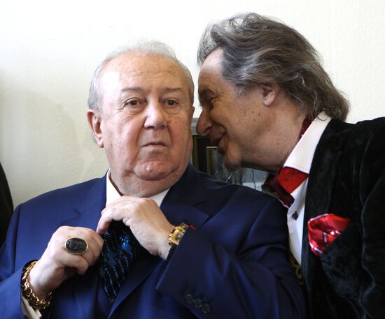 Zurab Tsereteli, Alexader Shilov