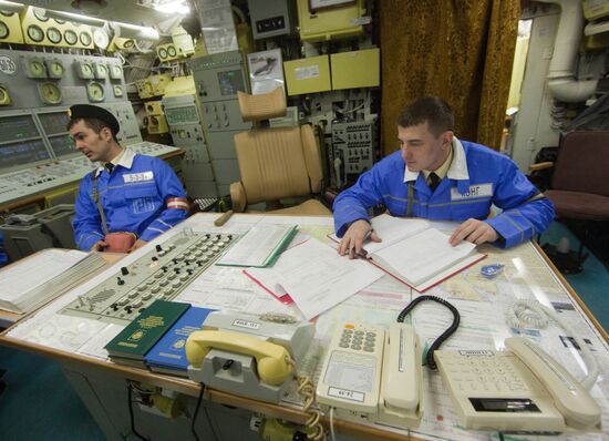 Karelia nuclear submarine crew
