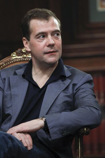 D. Medvedev meets with project participants in Comedy club