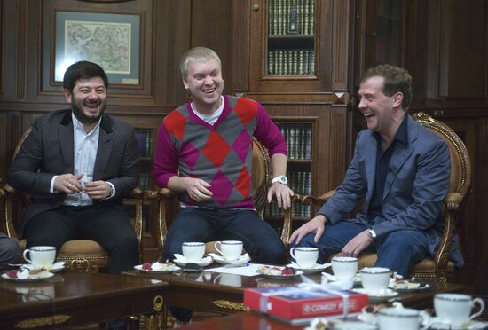 Dmitry Medvedev meets Comedy club project participants