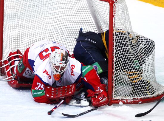 Hockey. KHL. Match Atlant - Lokomotiv