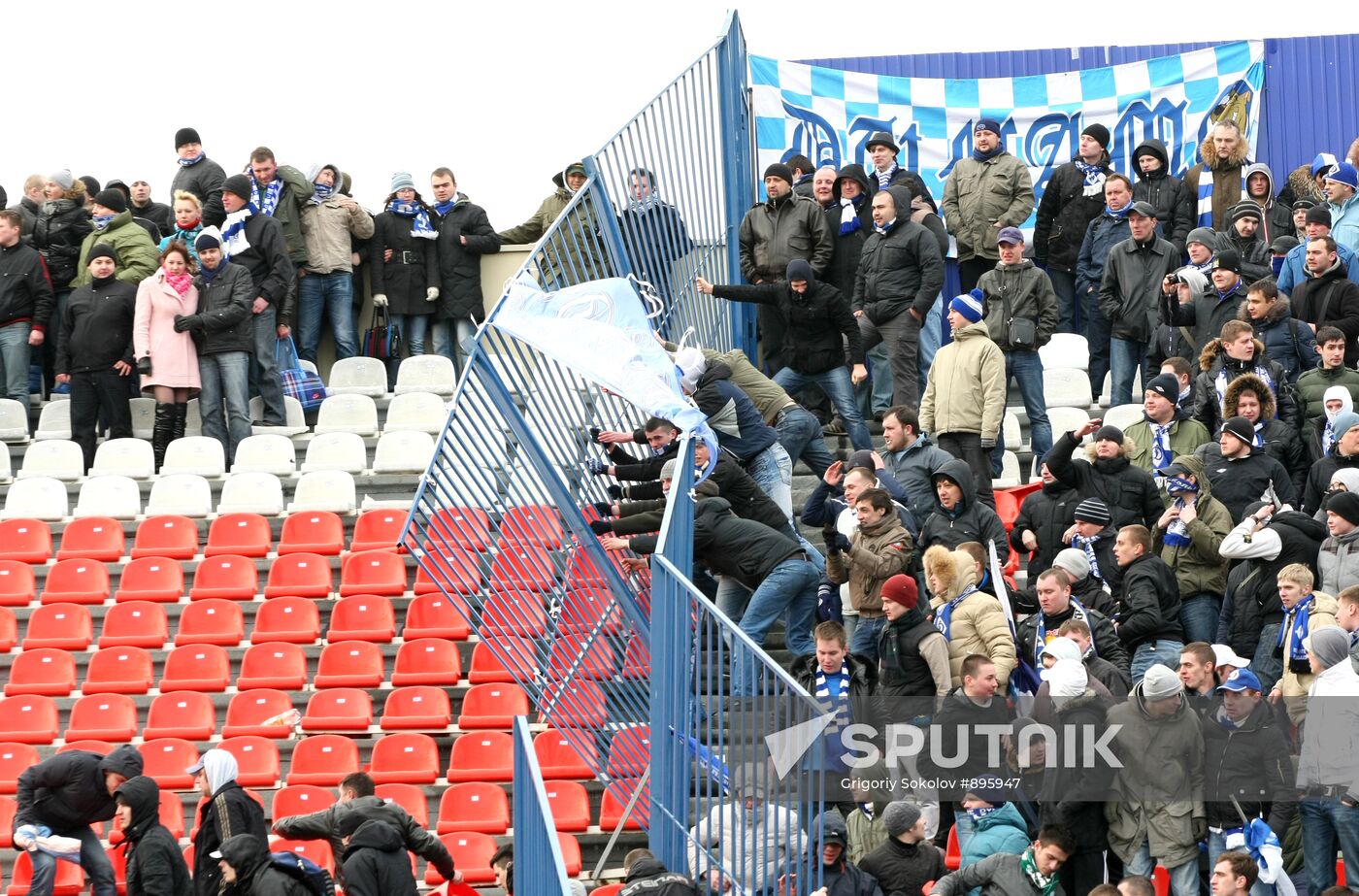 Football. Premier League. Match Volga - Dinamo