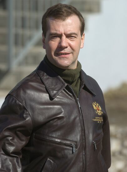 Dmitry Medvedev visits 45th Airborne Regiment
