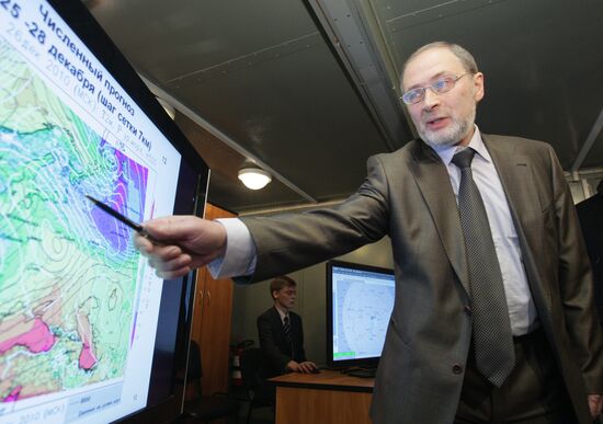 Director of "Hydrometcenter" Roman Vilfand