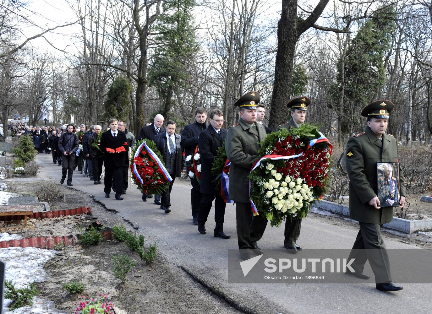 Funeral of former Soviet partisan Vasily Kononov held in Riga