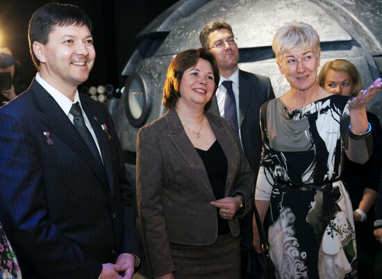 Oleg Kononenko and Galina Gagarina