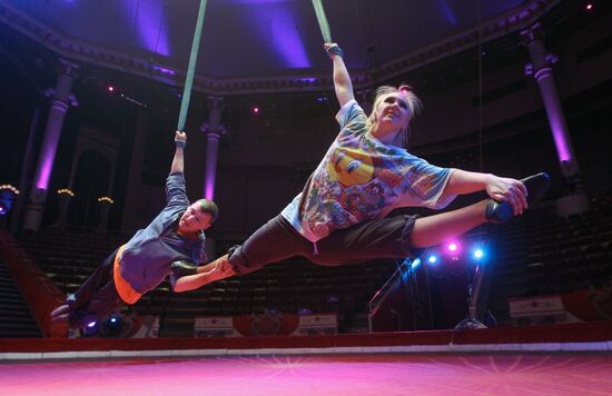 Yulia and Alexander Volkov