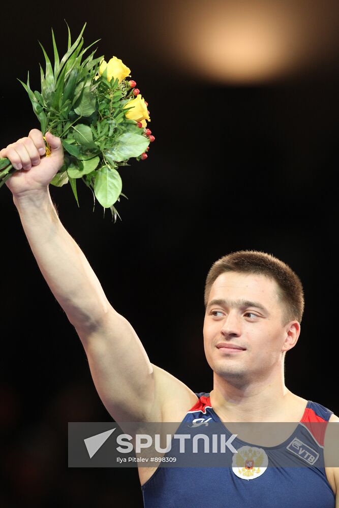 Anton Golotsutskov