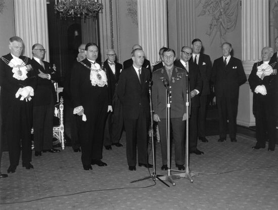 Yury Gagarin visits United Kingdom