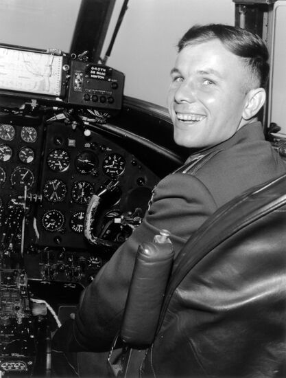 Yury Gagarin visits United Kingdom