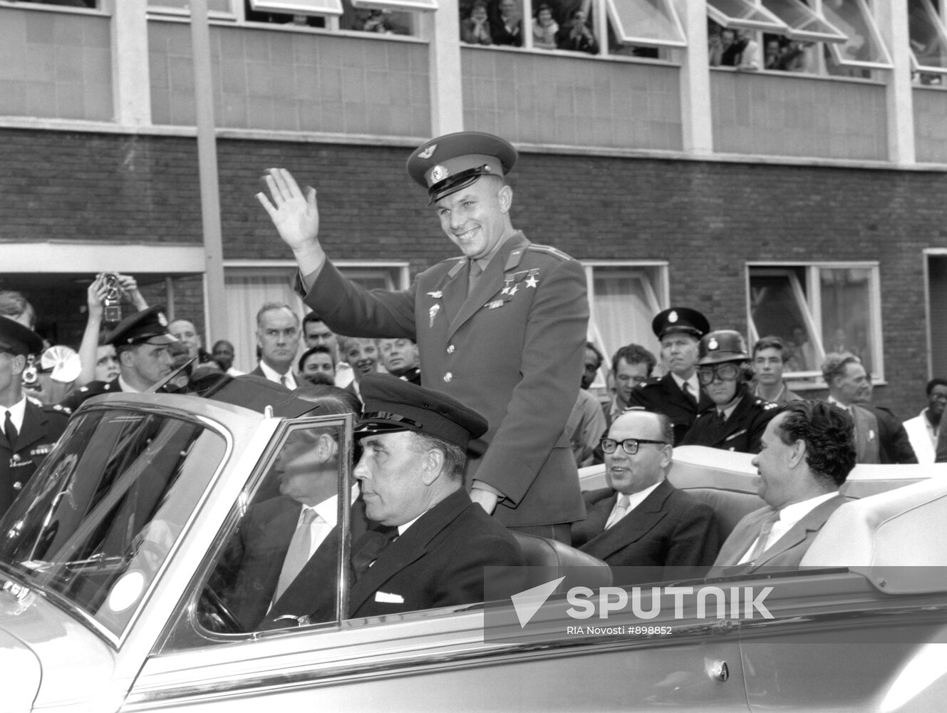 Yury Gagarin visits United Kingdom