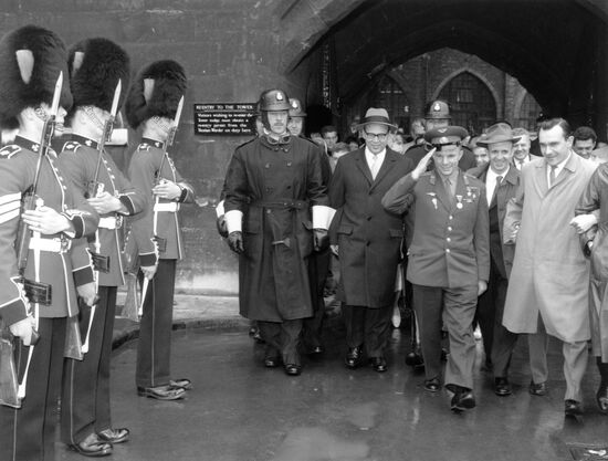 Yury Gagarin visits United Kingdom
