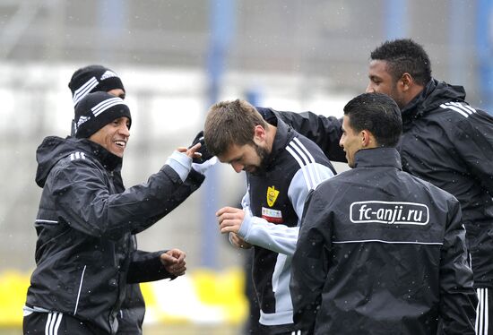 FC Anzhi Makhachkala holds training session