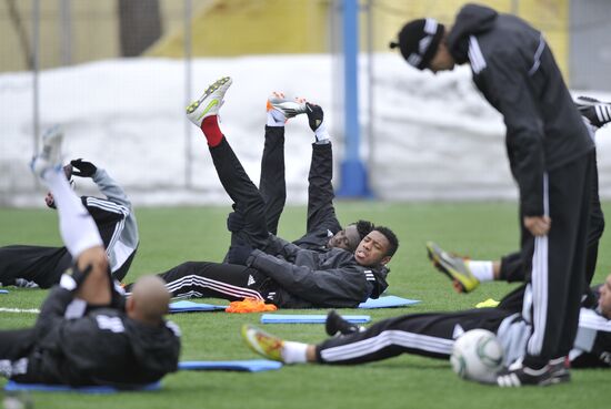 FC Anzhi Makhachkala holds training session