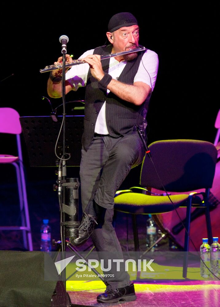 Concert of Ian Anderson and rock band Jethro Tull